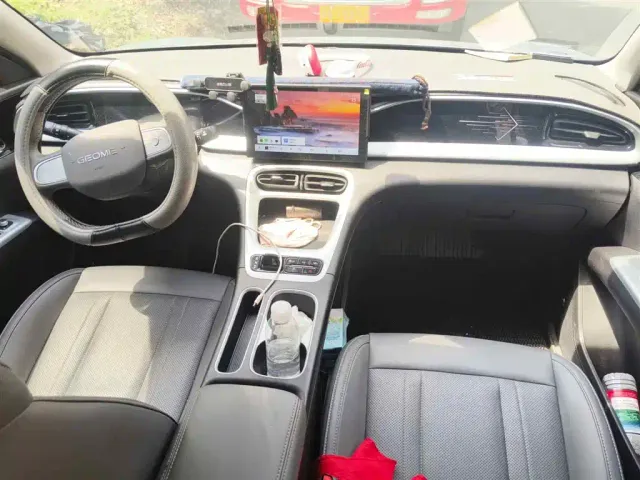 Geely Starry Wish — Фото автомобиля 12