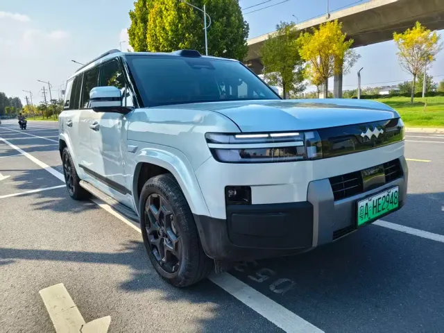 BYD FangChengBao Titanium 7 — Фото автомобиля 3