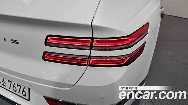 Genesis GV80 2.5T Бензин AWD — Фото автомобиля 20