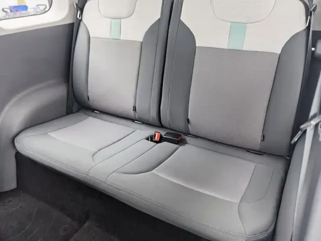 Changan Lumin — Фото автомобиля 15