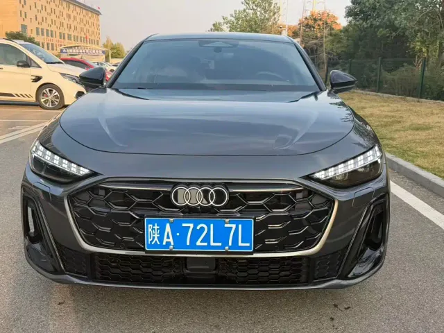 Audi A5L — Фото автомобиля 3