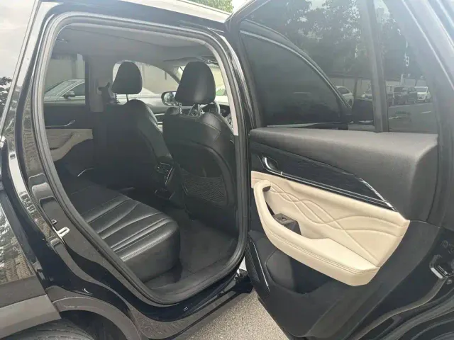 Geely Xingyue L — Фото автомобиля 8