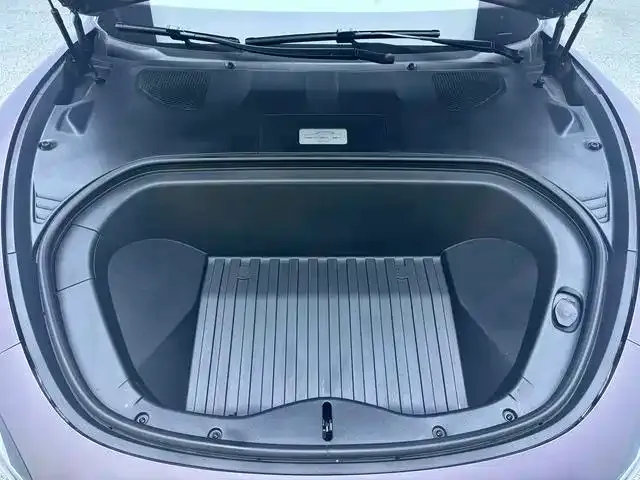 Xiaomi SU7 — Фото автомобиля 12