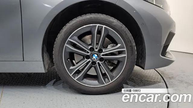 BMW 1-Series — Фото автомобиля 5