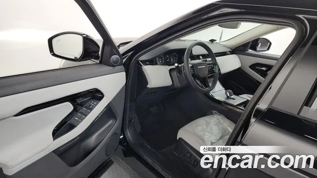 Land Rover Range Rover Evoque Range Rover Evoque 2 поколение — Фото автомобиля 10