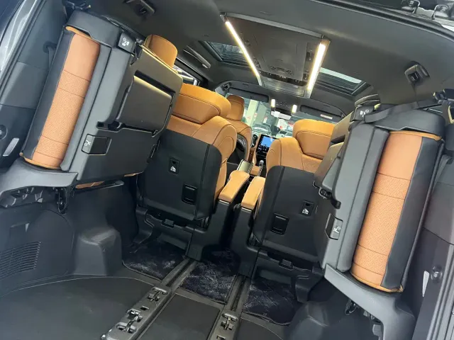 Toyota Alphard — Фото автомобиля 9