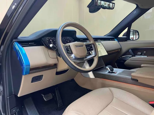 Land Rover Range Rover — Фото автомобиля 10