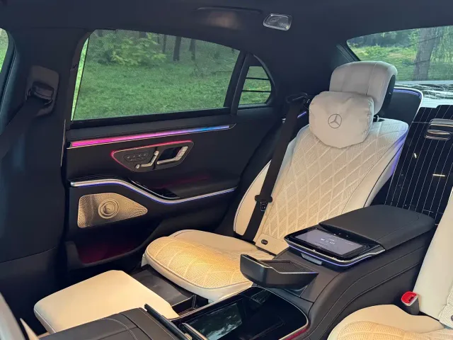 Mercedes-Benz S-Class — Фото автомобиля 11