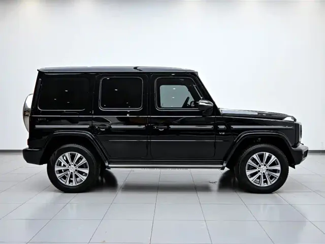 Mercedes-Benz G-Class — Фото автомобиля 6