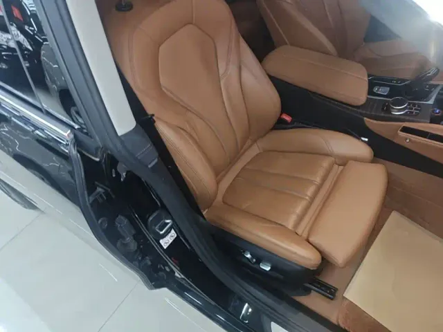 BMW 6 Series Gran Turismo — Фото автомобиля 24