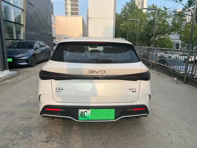 BYD Seal 06 DM-i Touring — Фото автомобиля 8