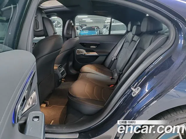 Mercedes-Benz E-Class W214 — Фото автомобиля 10