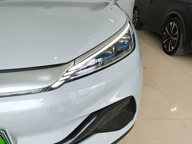 BYD Yuan PLUS — Фото автомобиля 23