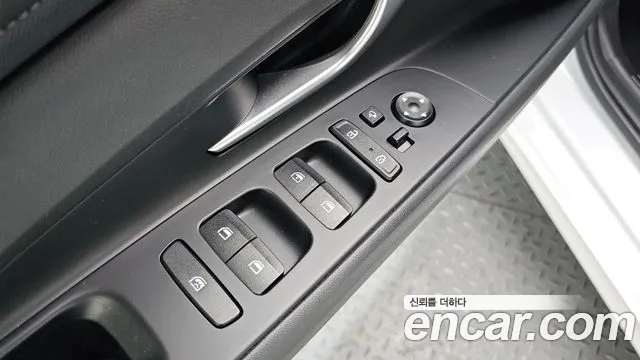 Hyundai AVANTE Avante (CN7) — Фото автомобиля 13