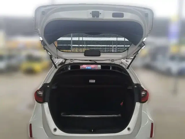 Honda Fit — Фото автомобиля 23
