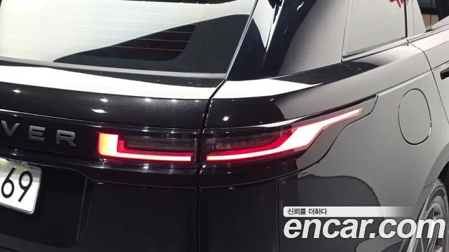 Land Rover Range Rover Velar Range Rover Velar 3.0 P400 Dynamic HSE — Фото автомобиля 18