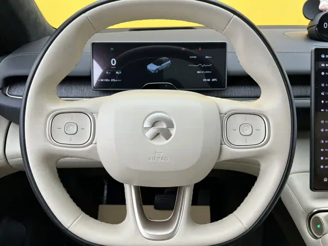 NIO NIO ES6 2024 75kWh — Фото автомобиля 15