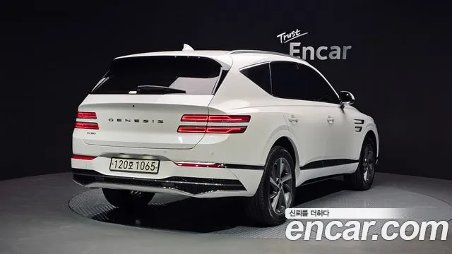 Genesis GV80 3.5T Бензин 2WD — Фото автомобиля 2