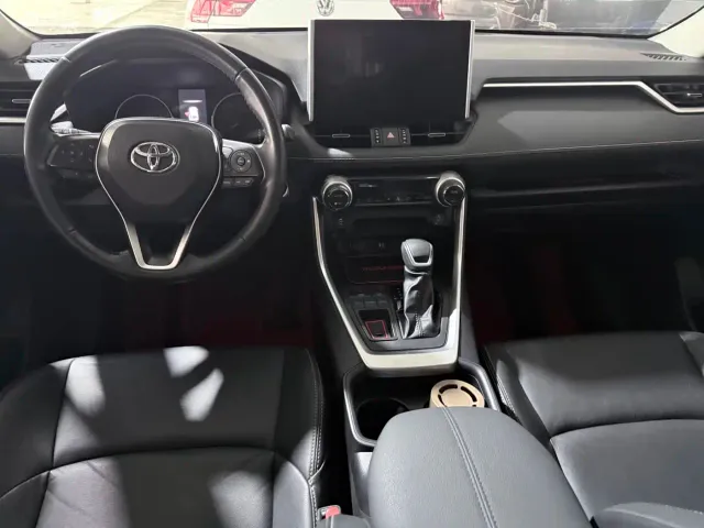 Toyota Wildlander — Фото автомобиля 14