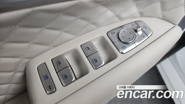 Genesis G70 Новый G70 Бензин 2.5T 4WD — Фото автомобиля 24