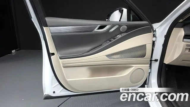 Genesis G80 RG3 — Фото автомобиля 13