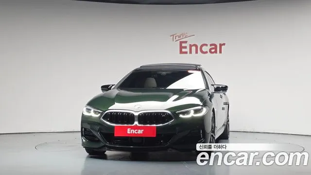 BMW 8 Series G15 — Фото автомобиля 2