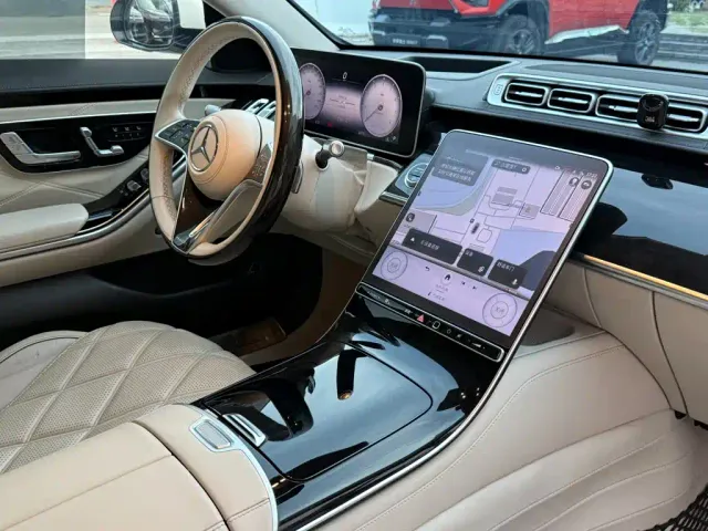 Mercedes-Benz Maybach S-Class — Фото автомобиля 27