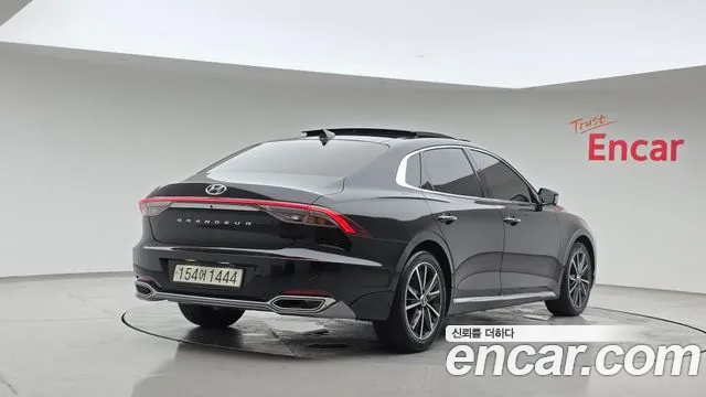 Hyundai Grandeur Grandeur (New) — Фото автомобиля 2