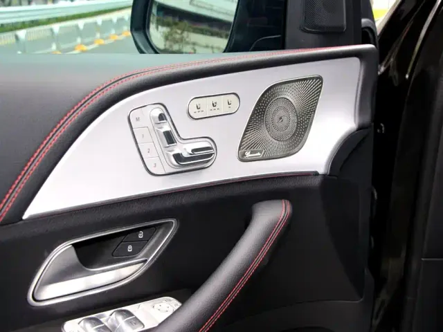Mercedes-Benz GLE-Class AMG — Фото автомобиля 5