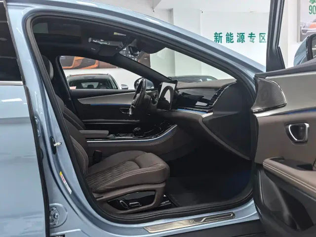 BYD Han — Фото автомобиля 20