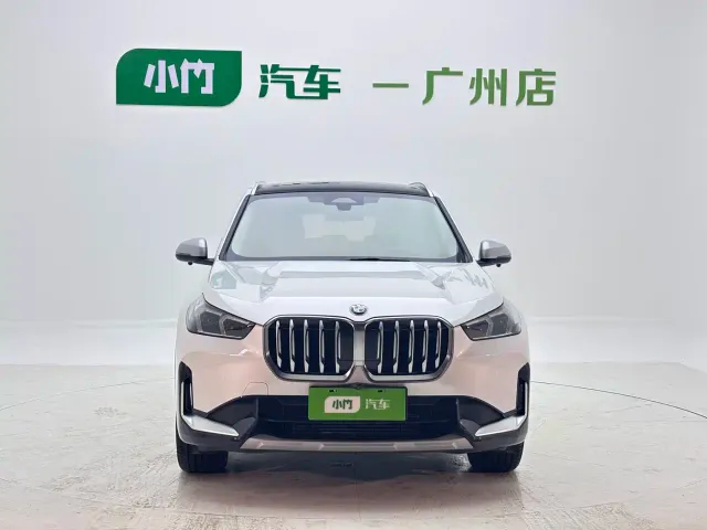 BMW X1 — Фото автомобиля 2