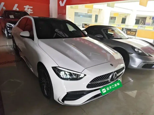 Mercedes-Benz C-Class — Фото автомобиля 3