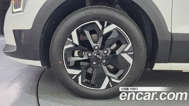 Kia Niro New — Фото автомобиля 5