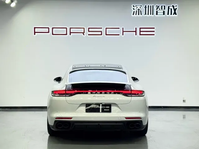 Porsche Panamera — Фото автомобиля 8