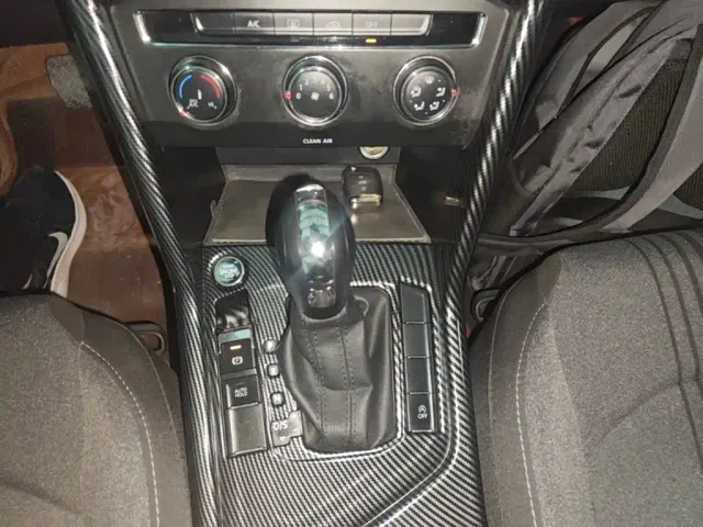 Volkswagen Tharu — Фото автомобиля 13