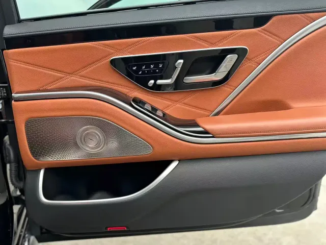 Mercedes-Benz Maybach S-Class — Фото автомобиля 9
