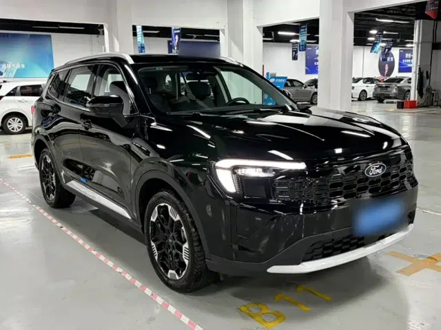 Ford Lingrui — Фото автомобиля 17