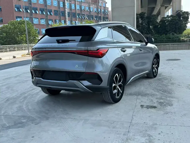 BYD Yuan PLUS — Фото автомобиля 3