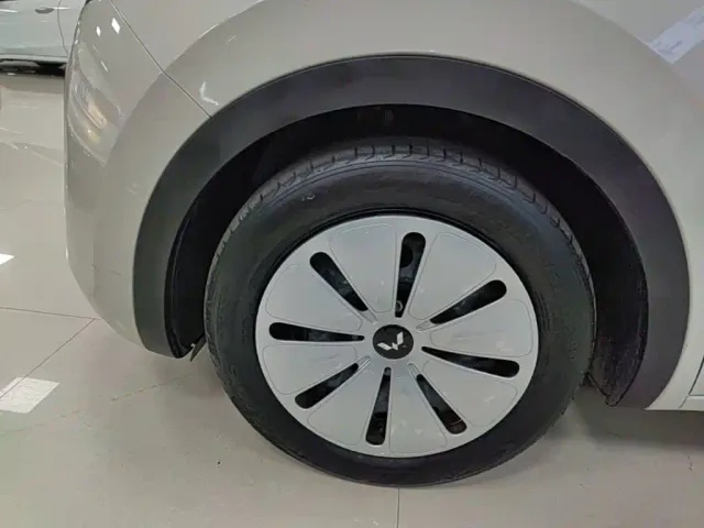 Wuling Bingo — Фото автомобиля 22