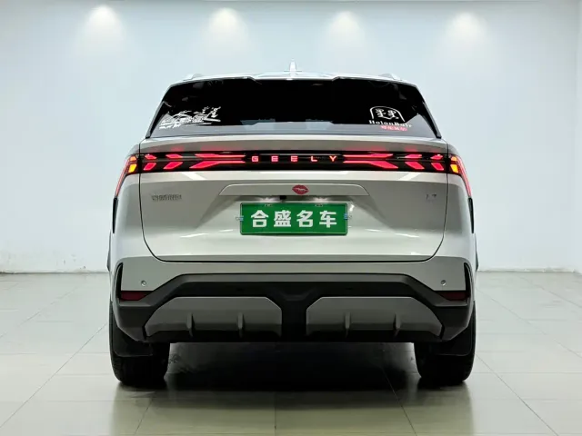 Geely Galaxy L7 — Фото автомобиля 14
