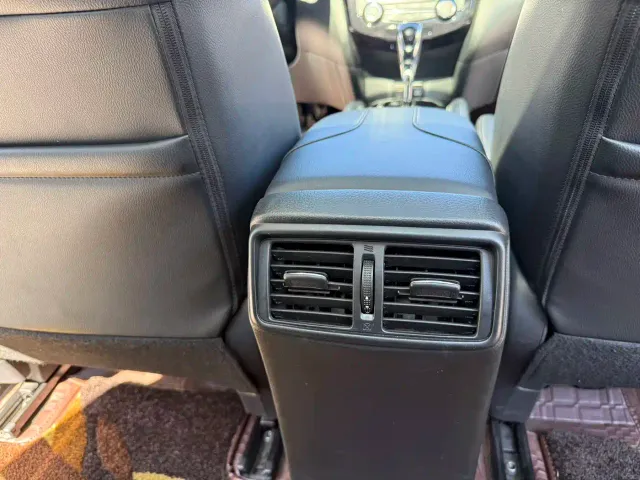 Nissan X-Trail — Фото автомобиля 13