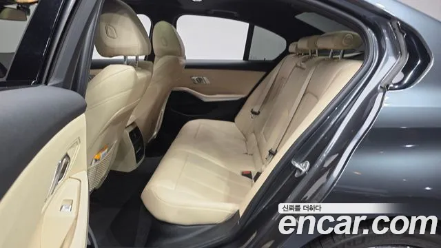 BMW 3-Series 3 серия (G20) 320d M Sport — Фото автомобиля 12