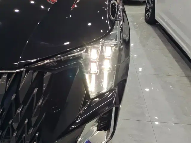 GAC Trumpchi GS8 — Фото автомобиля 5