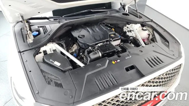 Genesis GV70 2.5T Бензин AWD — Фото автомобиля 6