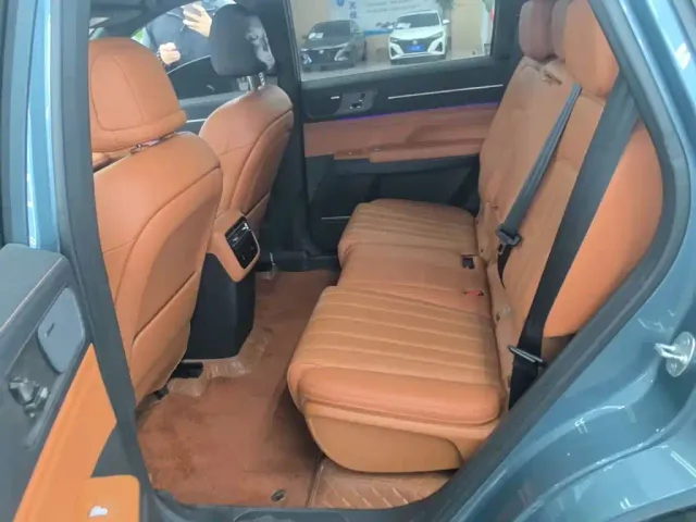 Jetour X70L — Фото автомобиля 16