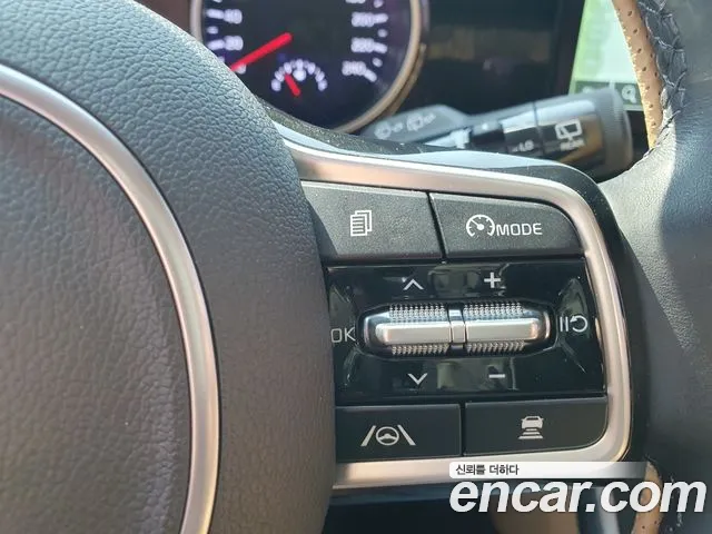 Kia Canival Carnival 4 поколение Дизель 9 мест Prestige — Фото автомобиля 14