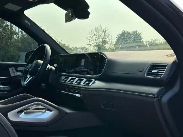 Mercedes-Benz GLE-Class — Фото автомобиля 7
