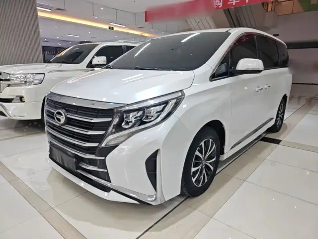 Фотография автомобиля — GAC Trumpchi M8