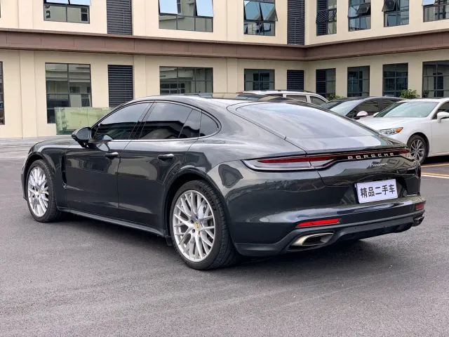 Porsche Panamera — Фото автомобиля 4