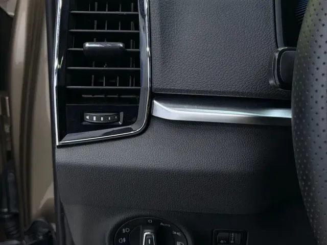 Skoda Karoq — Фото автомобиля 9